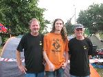 Это я с двумя мотоциклистами из Германии. Они более 3000 км проехали на этот слёт!